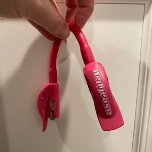 Toddler Ski Wedge Clips (wedge ease) great for little skiiers. Brand new